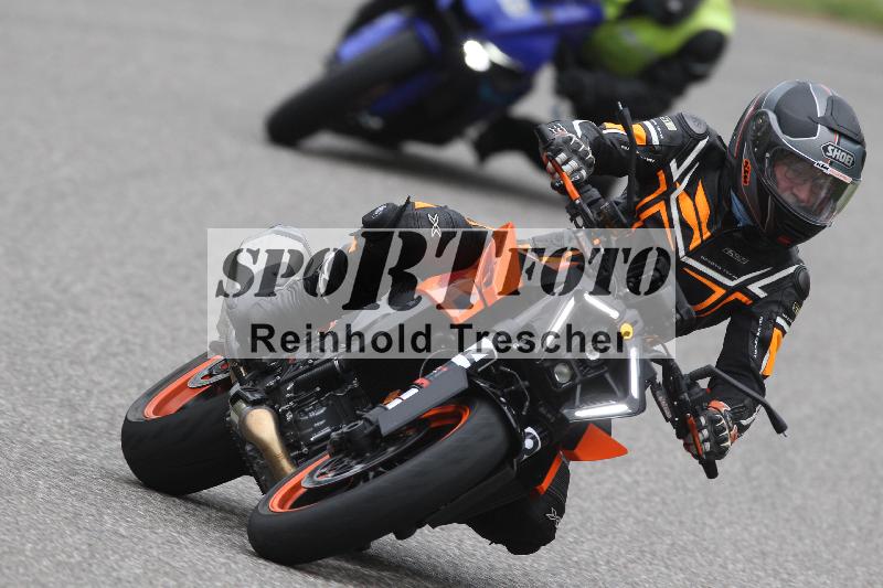 /Archiv-2025/10 23.04.2025 Cornu Master School ADR/rot-rouge/48